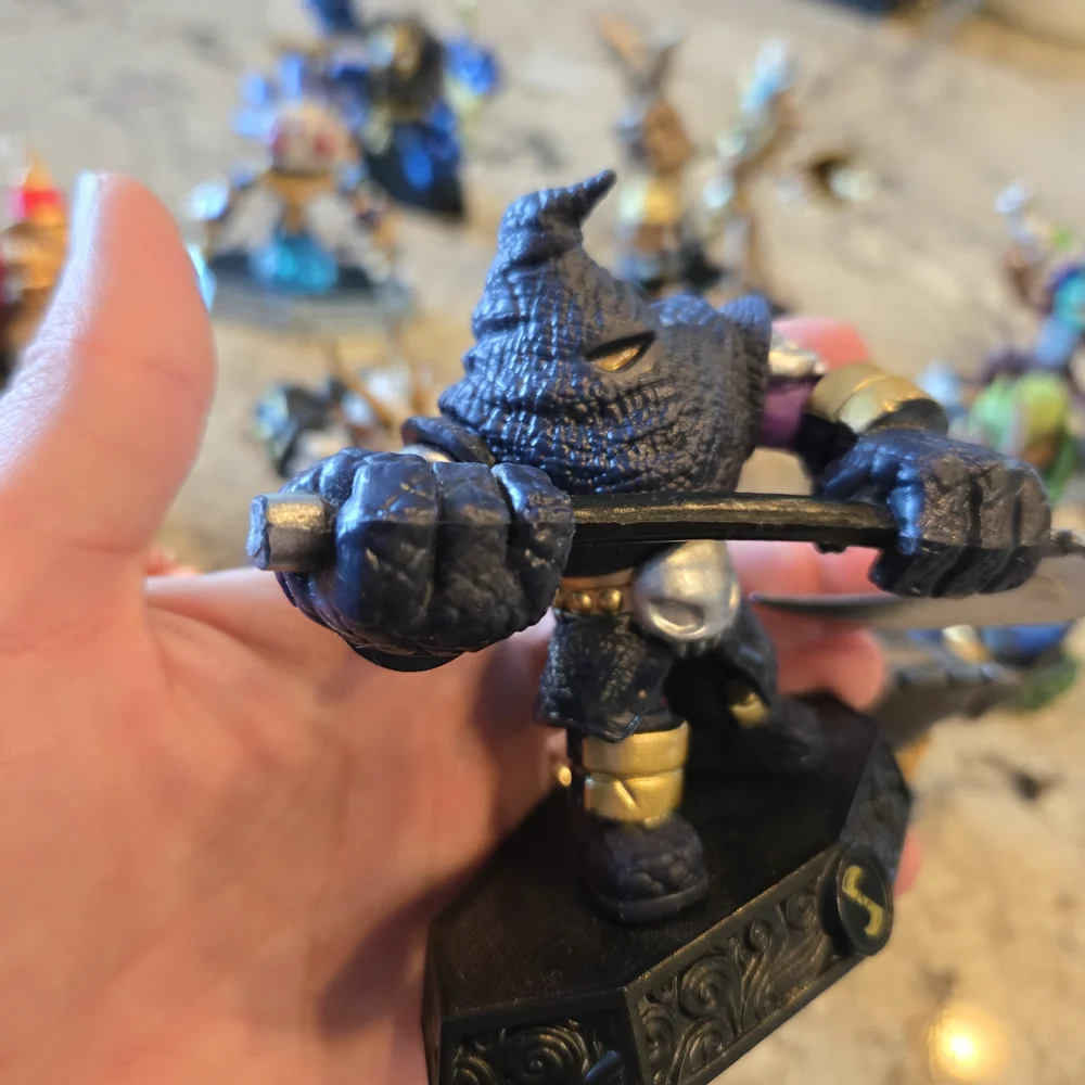 Skylanders Imaginators Switch Game And 16 Figurines - Picture 8 of 9